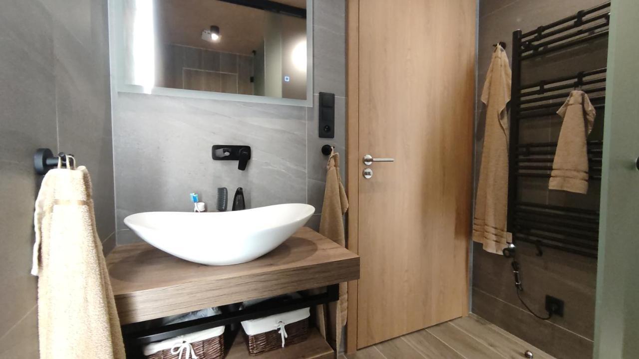 Apartman S Vyhladom Na Stity Ovruc 312 Štrbské Pleso Dış mekan fotoğraf